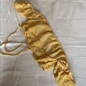 AE Yellow Summer Off-The-Shoulder Top